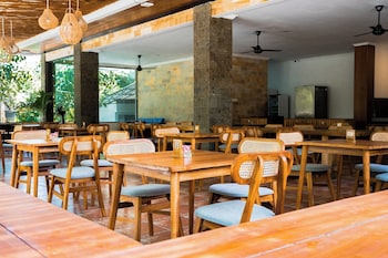 sandat mas uluwatu