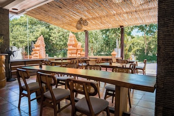 sandat mas uluwatu