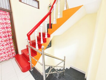 Hotel Shree Puri Near Beach,,2 star