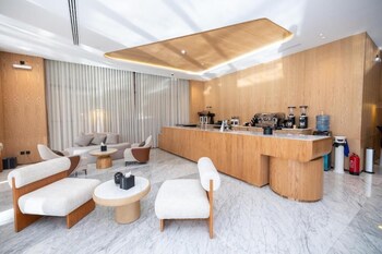 7crown tahliah hotel