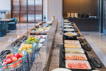 Crystal Hotel Shenzhen Dalang Biz Center,,3 star