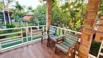 Nada Koh Larn Resort,,3 star