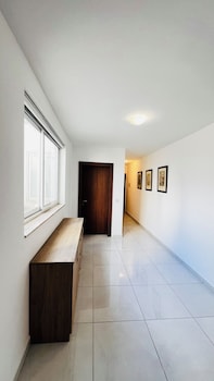 fleur de lys appartment
