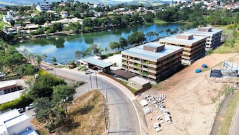 pier 135 escarpas