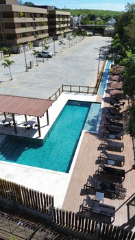 pier 135 escarpas