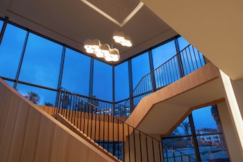 legacy ithos boutique hotel
