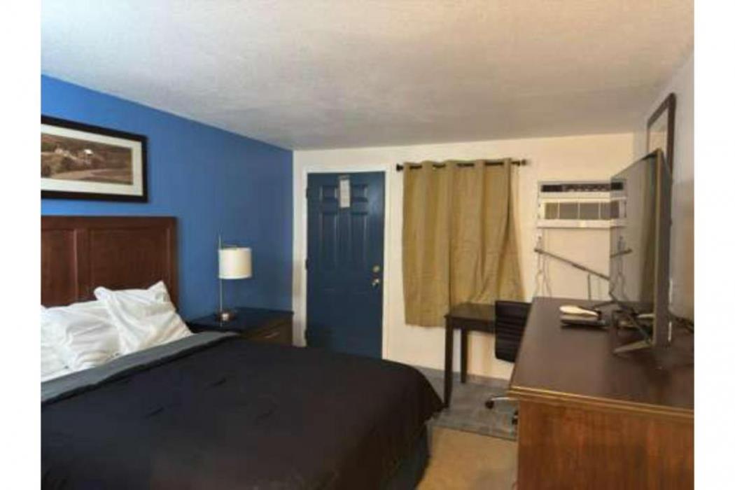 midtown motel burlington near hwy 34