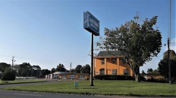 Midtown Motel Burlington Near Hwy 34,,3 star