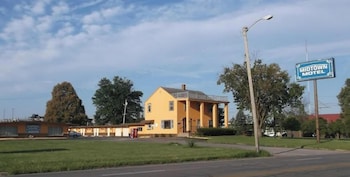 Midtown Motel Burlington Near Hwy 34,,3 star