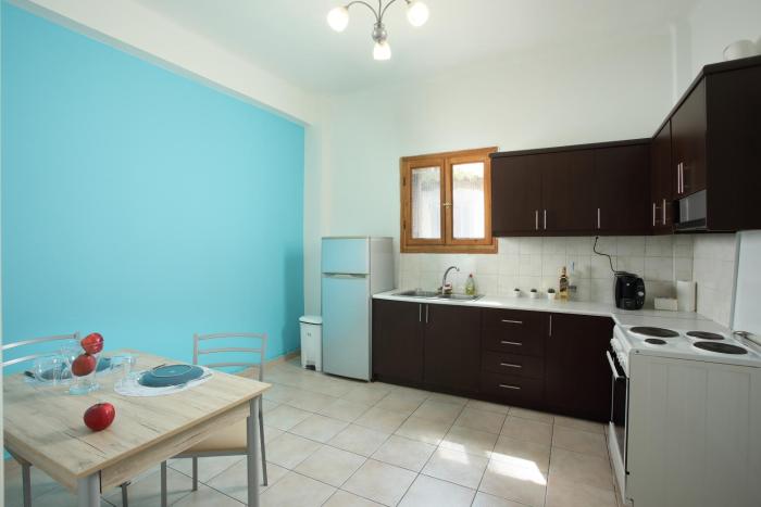 nikea apartment near pireus and metro i