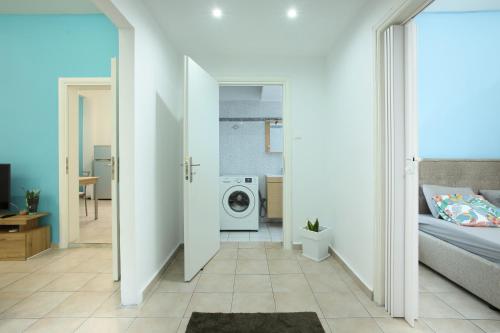 nikea apartment near pireus and metro i