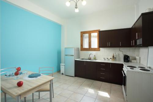 nikea apartment near pireus and metro i