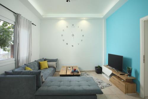 nikea apartment near pireus and metro i