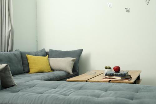 nikea apartment near pireus and metro i