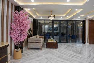 five palms hotels