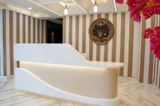five palms hotels
