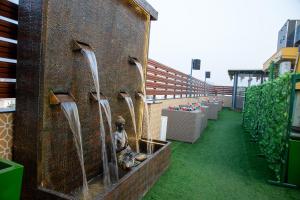 five palms hotels
