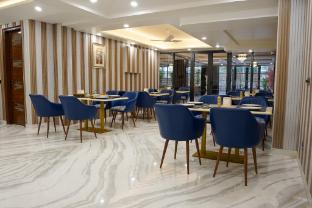 five palms hotels