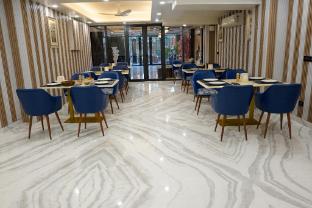 five palms hotels