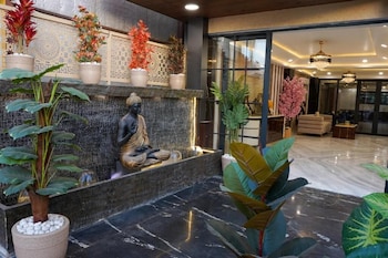 five palms hotels