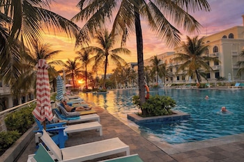 Lalu Hotel,,3 star