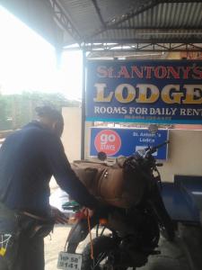 St.Antonys Lodge Ernakulam Market,Eramalloor>>Chempu,2.5 star