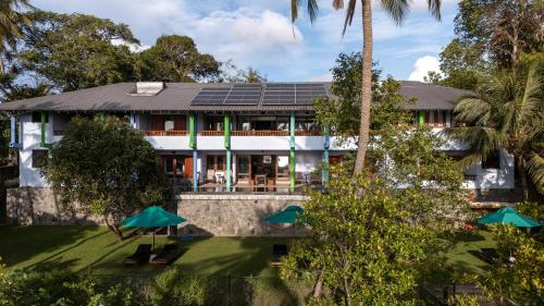 atulya lake view mirissa resort and spa