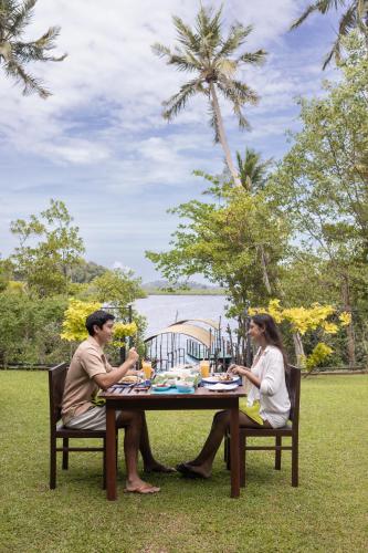 atulya lake view mirissa resort and spa
