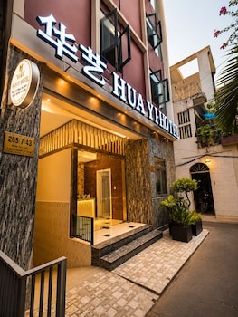 hua yi hotel pham ngu lao