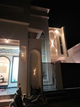 savadhani place