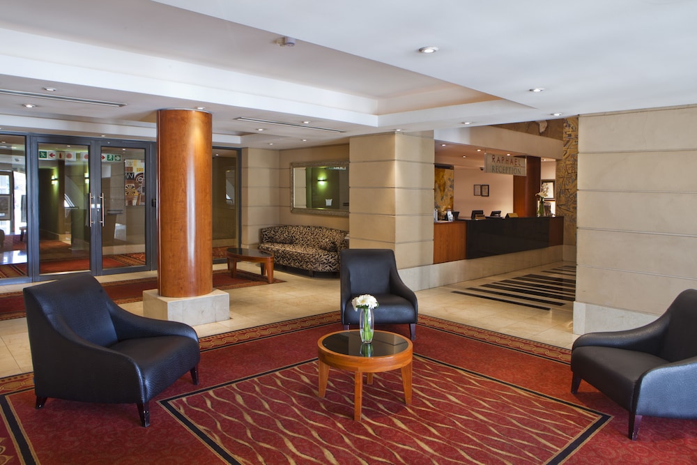 raphael penthouse suites