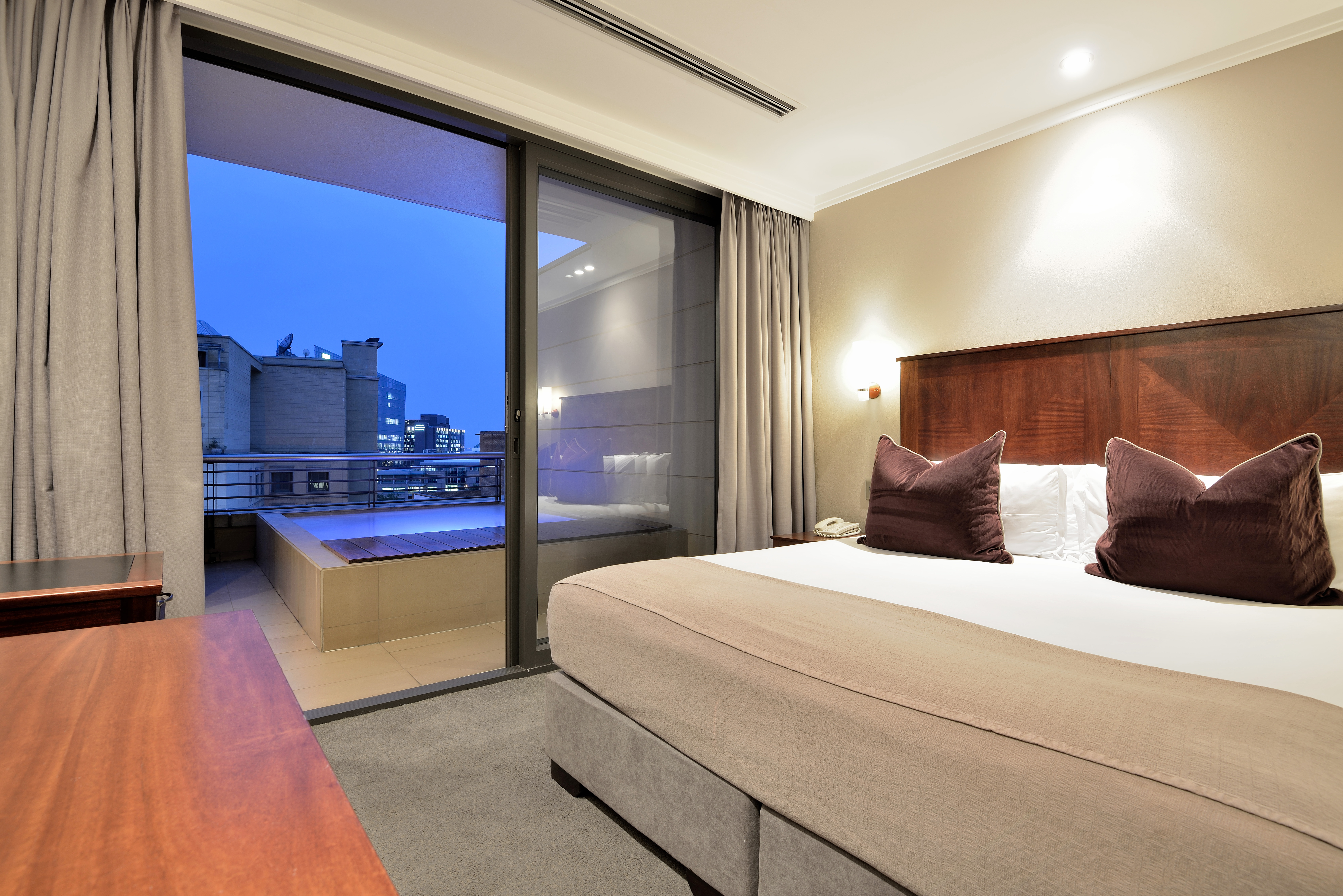 raphael penthouse suites