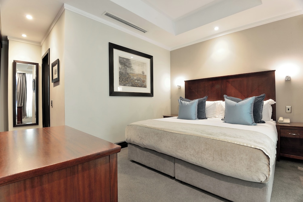 raphael penthouse suites