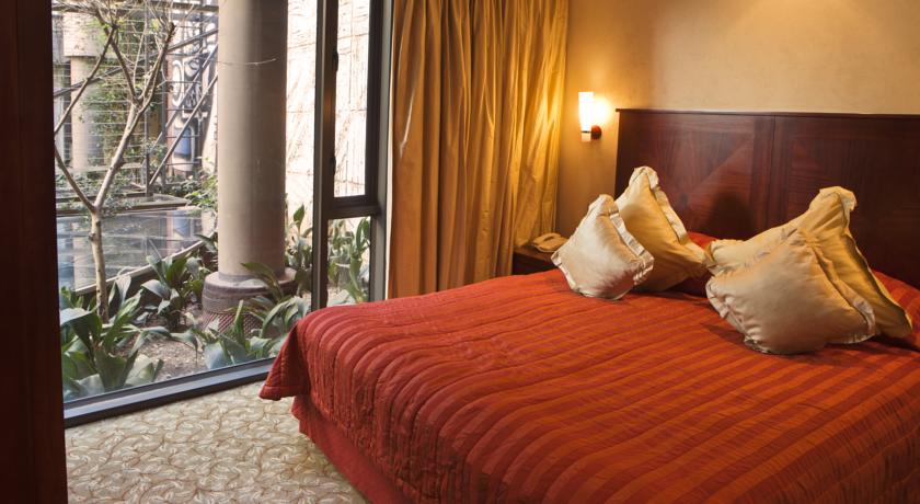 raphael penthouse suites