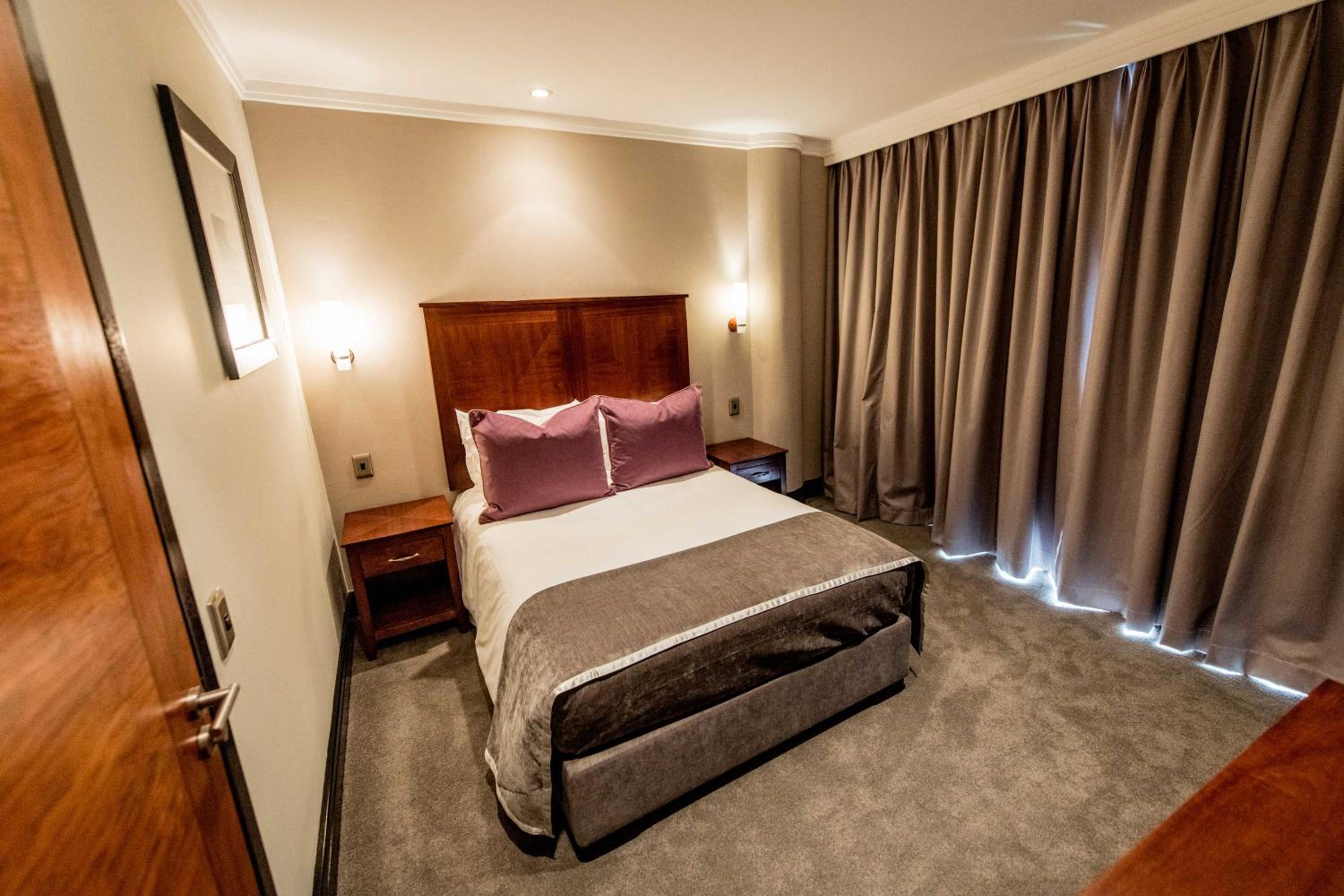 raphael penthouse suites
