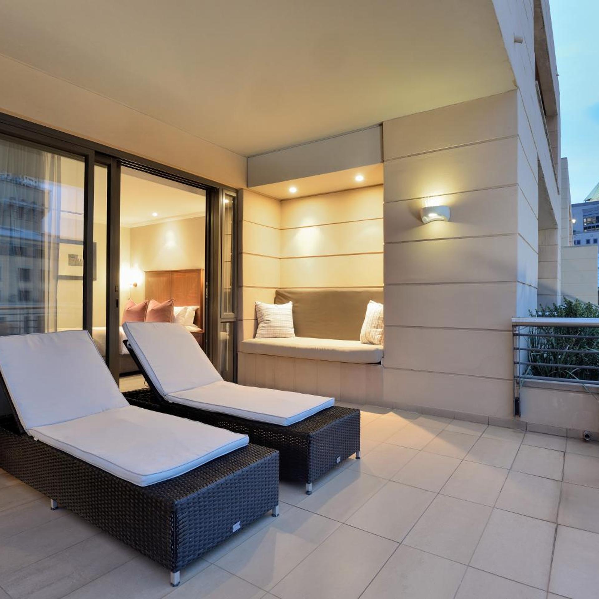 raphael penthouse suites