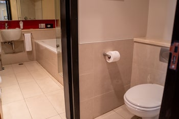 raphael penthouse suites