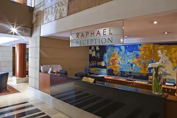 Raphael Penthouse Suites,,5 star