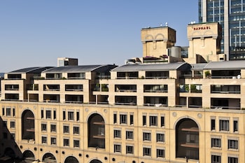 raphael penthouse suites