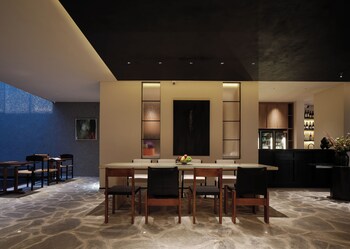 dali wolan hidden luxury hotel