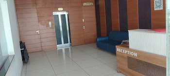 Hotel Grand Ekta,,2 star