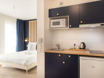 ibis styles paris pont divry
