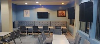 Edo Global Hotel & Suites,,3 star