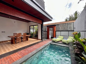 dinar villa ubud