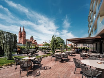 diaco boutique hotel
