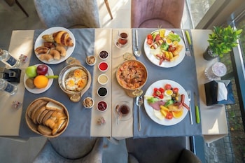 casa ayris boutique hotel