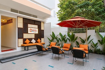 dorm beachside hotel andhostel by haviland
