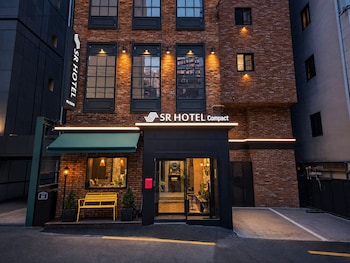 sr compact hotel sinchon