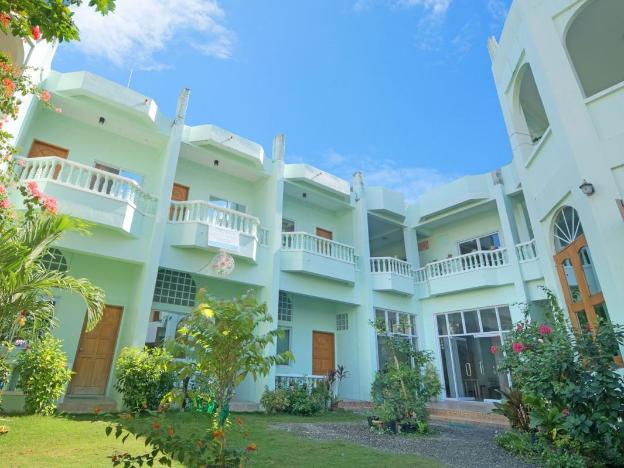 shorebreak boracay resort