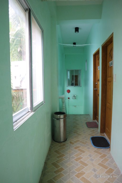 shorebreak boracay resort